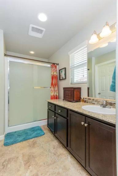 Main picture of 1332 Joy Dr