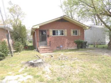 Main picture of 108 W Kelly Ave