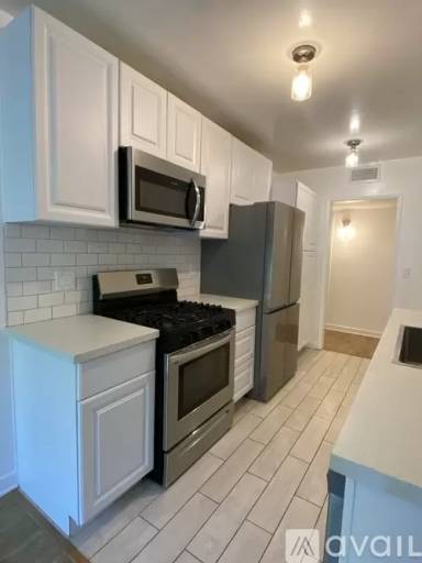 Main picture of 2038 S Bentley Ave