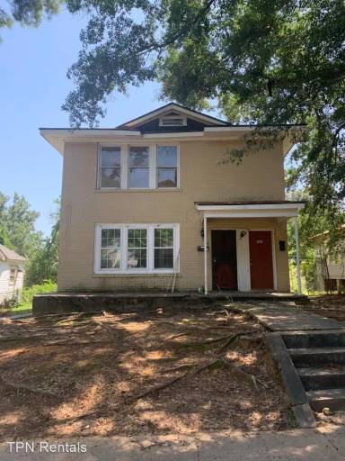 Main picture of 127 Herndon St