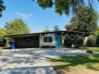 Main picture of 5480 N 6th St