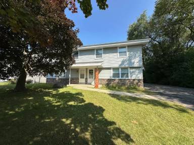 Main picture of 3102 W Alvina Ave