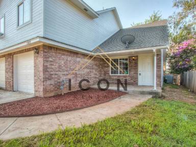 Main picture of 6802 NW 11th St