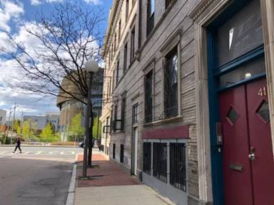 Main picture of 41 Cunard St