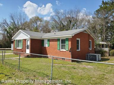 Main picture of 816 Prince St