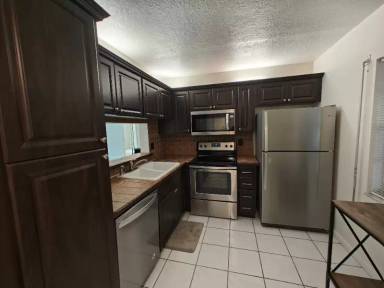Main picture of 8750 Royal Palm Blvd