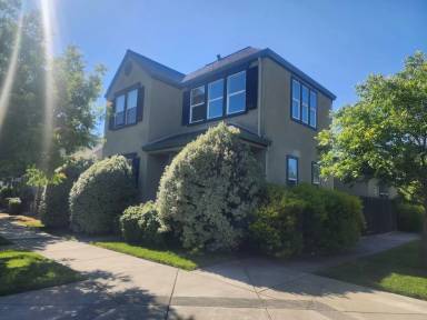 Main picture of 2490 Van Patter Dr