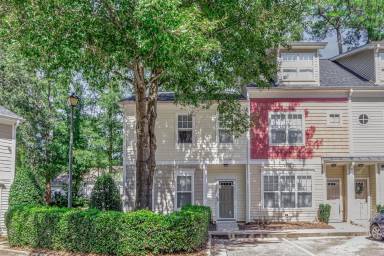 Main picture of 525 Elm Ave