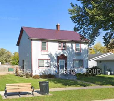 Main picture of 821 Broadway