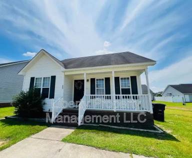 Main picture of 247 Anna St