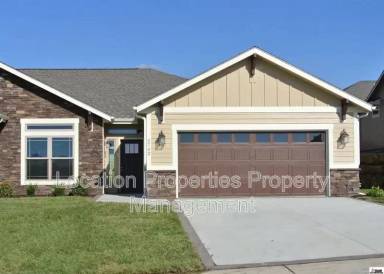 Main picture of 5744 Chimney Rocks Cir