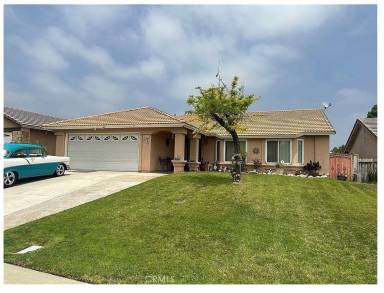 Main picture of 2552 Plaza Serena Dr