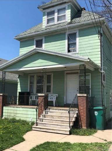 Main picture of 2496 La Salle Ave