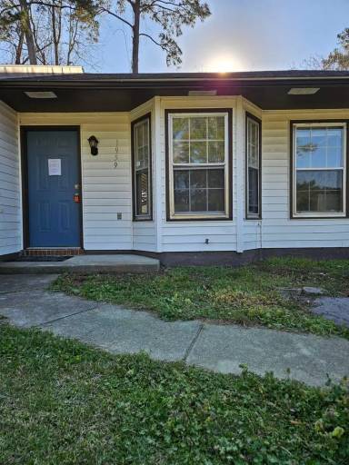 Main picture of 1959 Rolling Ridge Dr