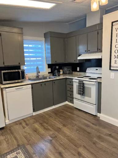 Main picture of 5058 SW 34th St