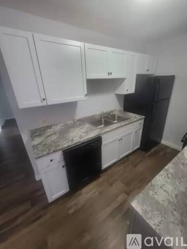Main picture of 425 10th St N