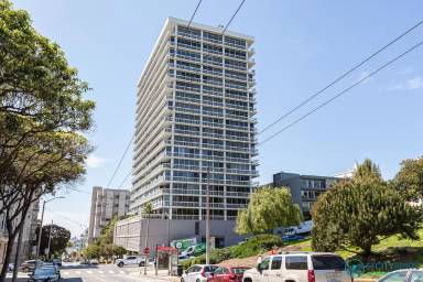 Main picture of 2200 Sacramento St Apartments