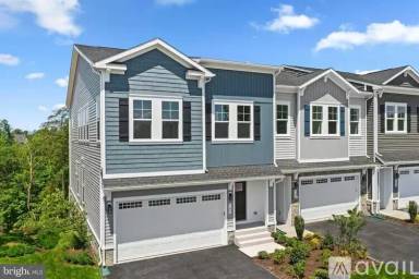 Main picture of 157 Leather Flower Dr