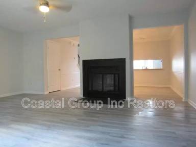 Main picture of 672 Biltmore Dr