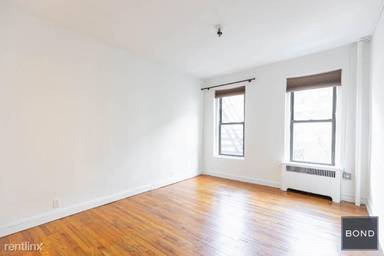 Main picture of 214 W 102nd St