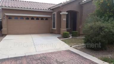 Main picture of 17009 W Rimrock St