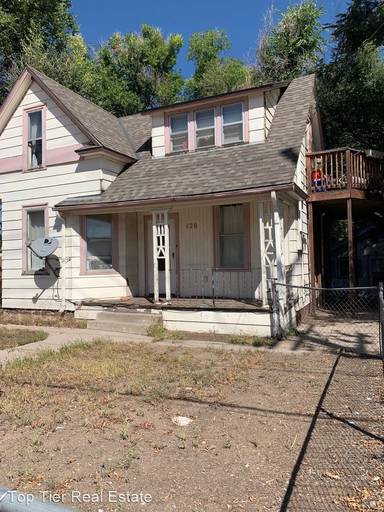 Main picture of 126 E Brookside St