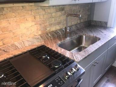 Main picture of 731 W Ohio St