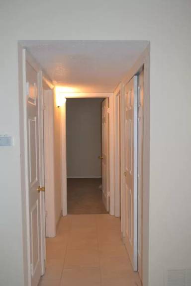 Main picture of Midway Court Apartments