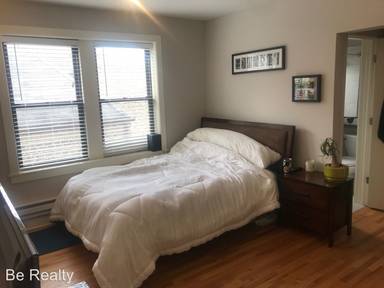 Main picture of 2420 N Kedzie Blvd