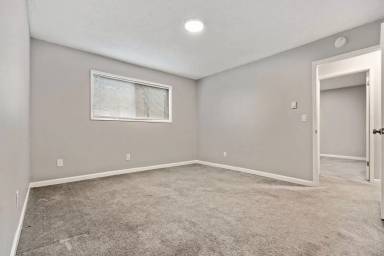 Main picture of 8332 SW 21st Ave
