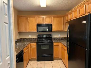 Main picture of 249 Hardcastle Pl