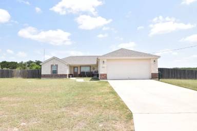 Main picture of 2105 Shirley Loop