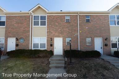 Main picture of 1307 S Senate Ave