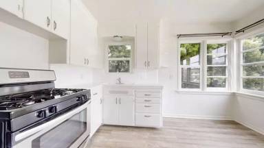 Main picture of 700 S Catalina Ave