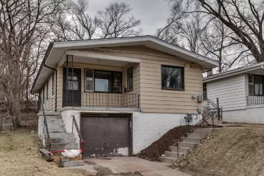 Main picture of 3513 Redick Ave