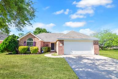 Main picture of 3007 Butterfly Dr