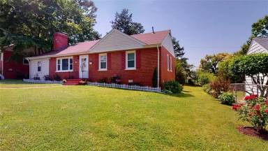 Main picture of 1228 Blue Jay Ln