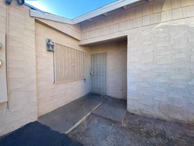 Main picture of 5215 Gray Ln