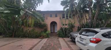Main picture of 1816 N Harvard Blvd