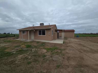 Main picture of 20270 W Highway 140