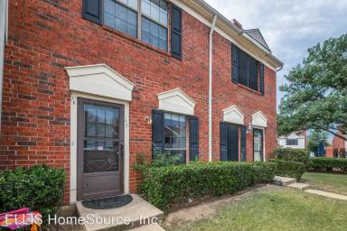 Main picture of 222 Samuel Blvd