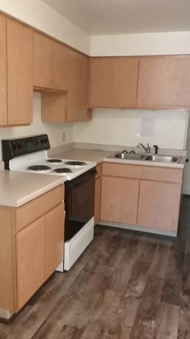 Main picture of 211 Blanche St. - 3