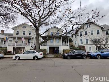 Main picture of 103 S Water St