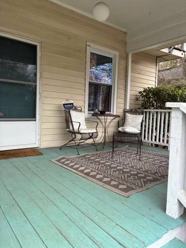 Main picture of 1273 E Broad St