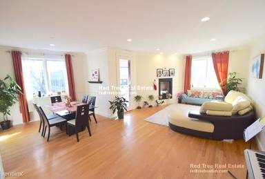 Main picture of 11 Longwood Ave