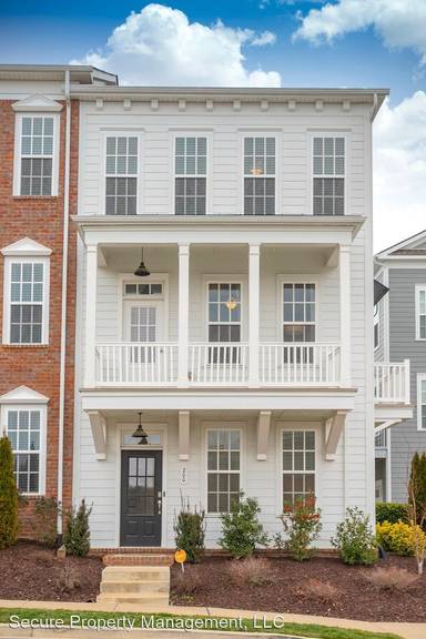 Main picture of 200 Muir Ave