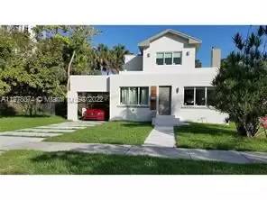 Main picture of 1645 SW 2nd St