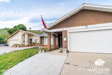 Main picture of 167 Parkcreek Ct