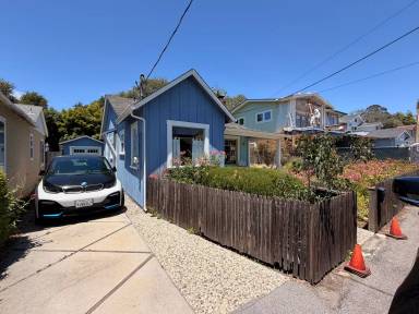 Main picture of 212 Fanmar Way