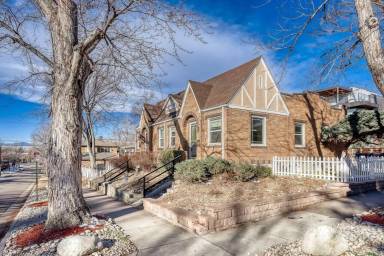 Main picture of 945 E Virginia Ave